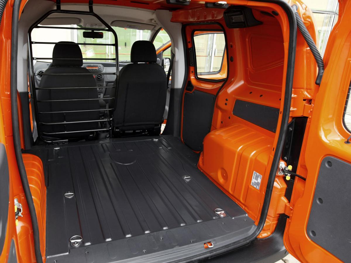 Fiat Fiorino Combi Jtd Multijet V Hp